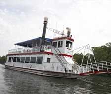 Main Street Lake Cruises Lake Queen