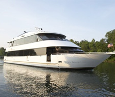 Main Street Lake Cruises Landing Princess