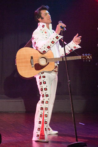Joseph Hall performing "Eras of the King."