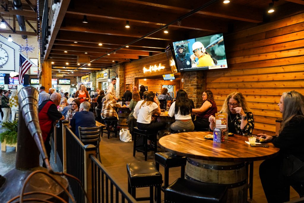 mcfarlain's_family_restaurant_branson_mo