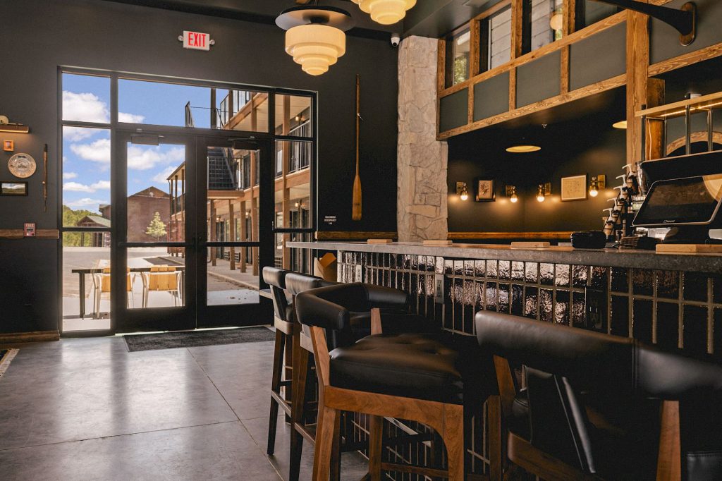 Ozarker Lodge | Branson MO | Branson.com boutique_hotel_in_the_ozarks